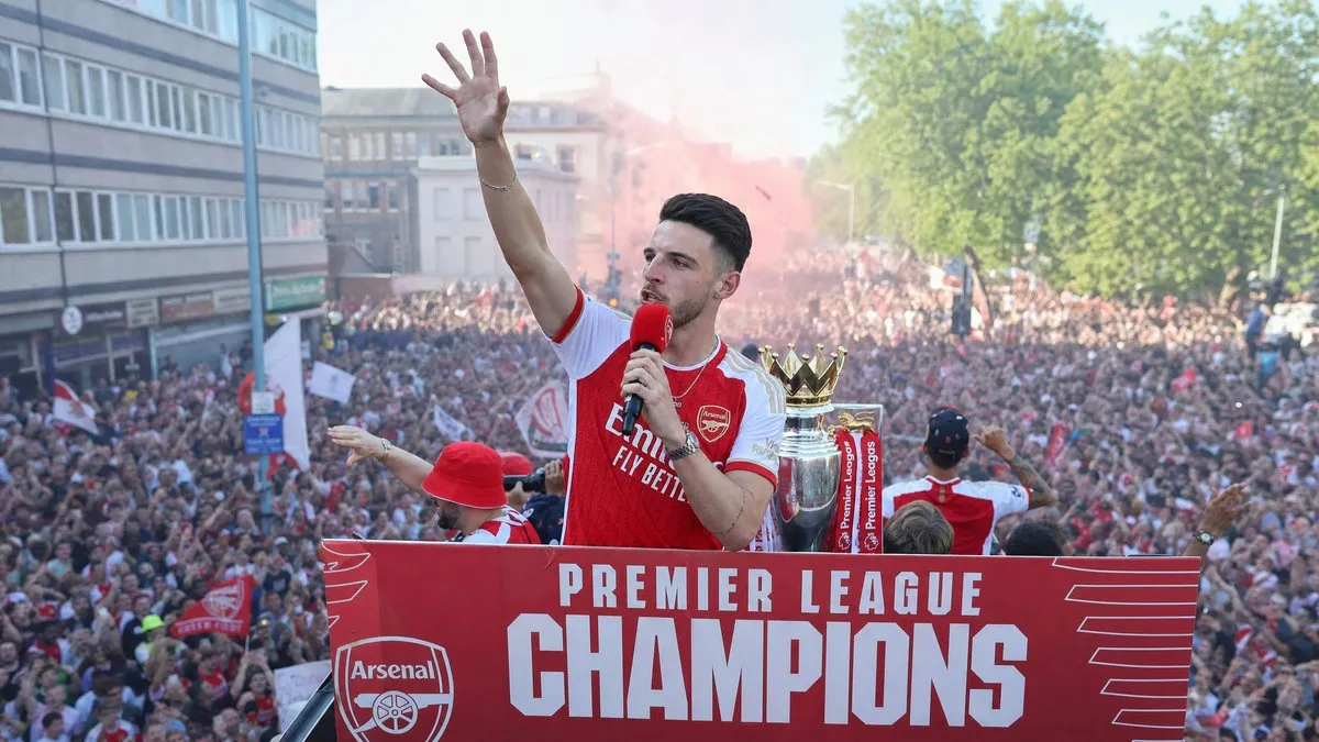 Declan Rice leads Arsenal's Premier League title celebration parade through London streets on an open-top bus