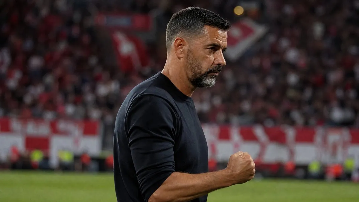Míchel Ajax deal nears: two-year plan for revival