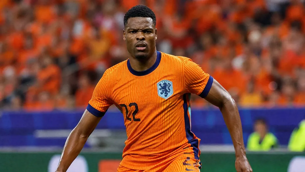 Denzel Dumfries transfer news: Real Madrid close